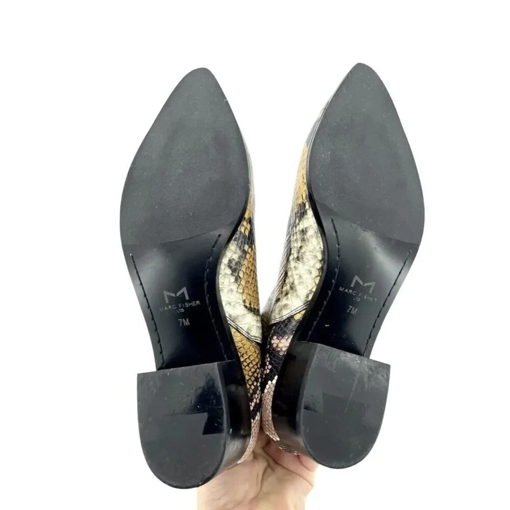 Marc Fisher Boots Yale Snake Print Leather Pointed Toe Ankle Boots SZ 7